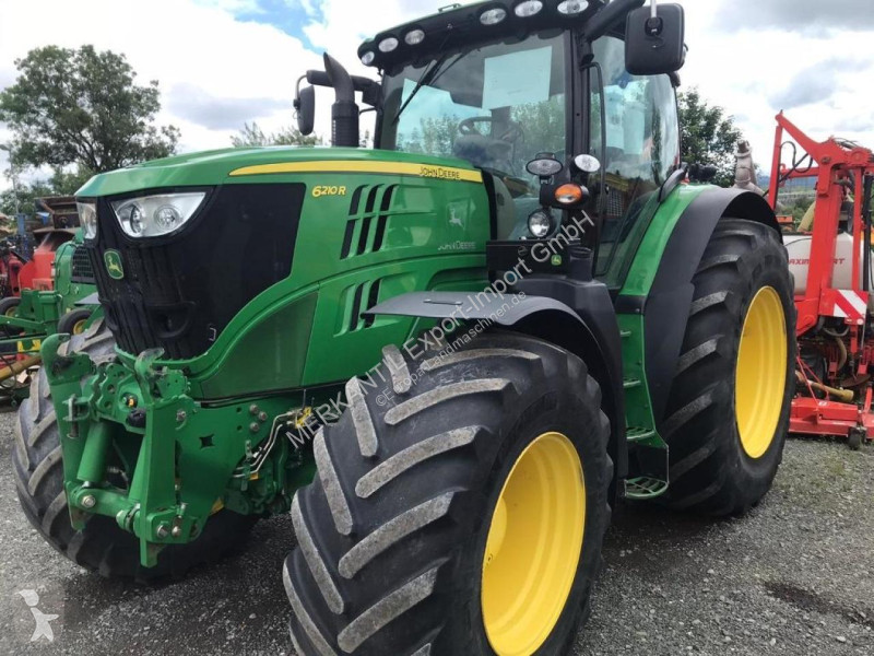 Tractor John Deere 6210R