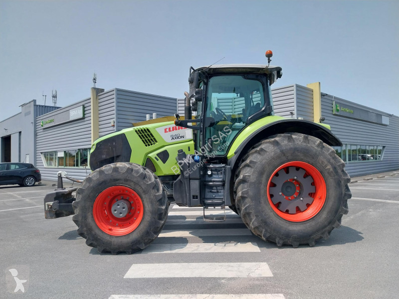 Tracteur agricole Claas