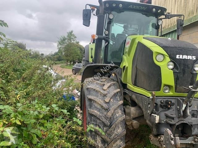 Tracteur agricole Claas AXION 800