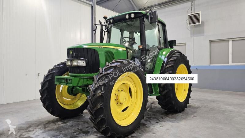 Traktor John Deere 6120