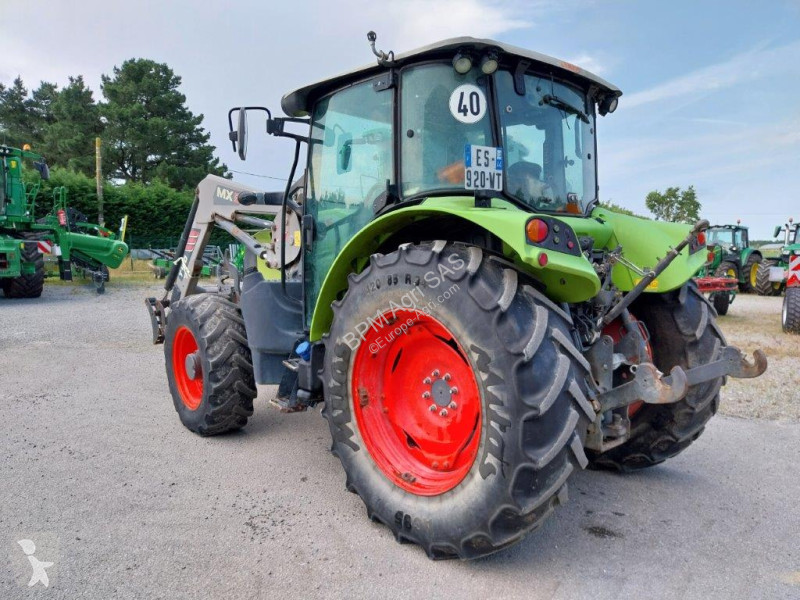 Tracteur agricole Claas