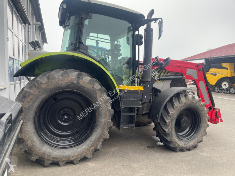 Tractor agrícola Claas ARION 530