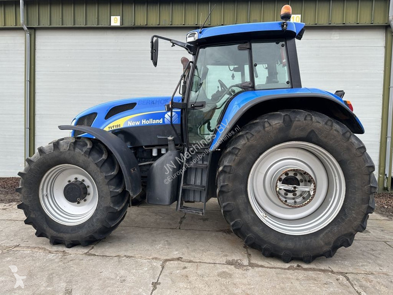 Tracteur agricole New Holland TVT 195 Dutch...
