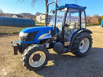 Tractor frutero New Holland