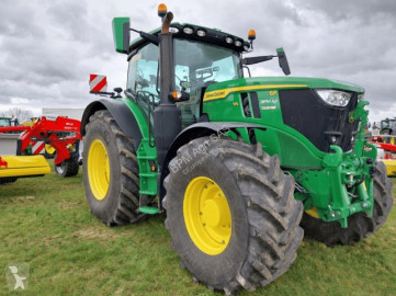 Tracteur agricole John Deere