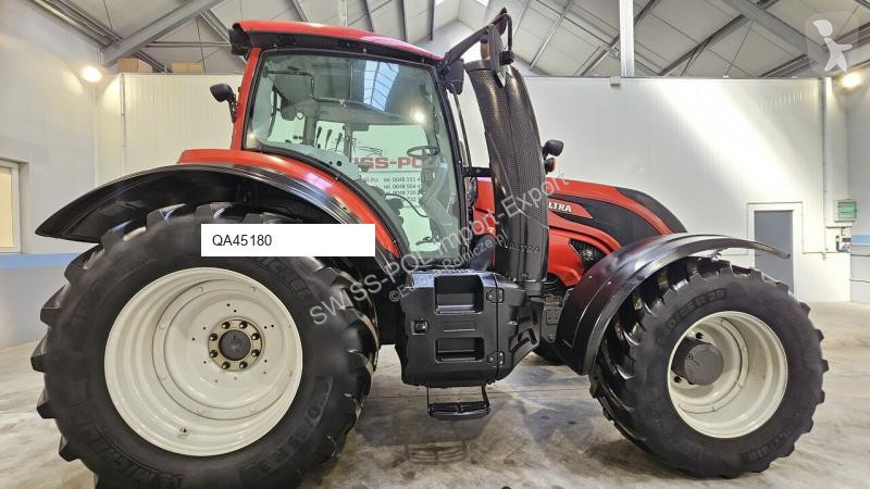 Tractor agrícola Valtra