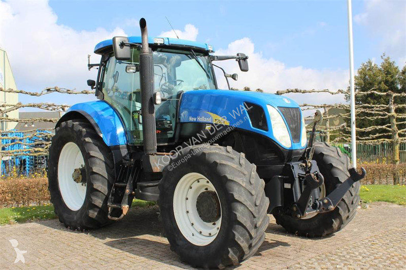 Tractor New Holland T7050