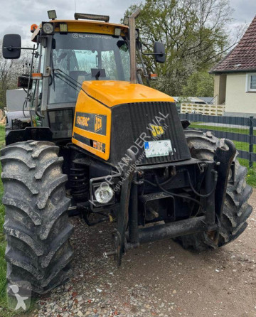 Tractor JCB