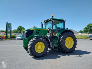 Tracteur agricole John Deere