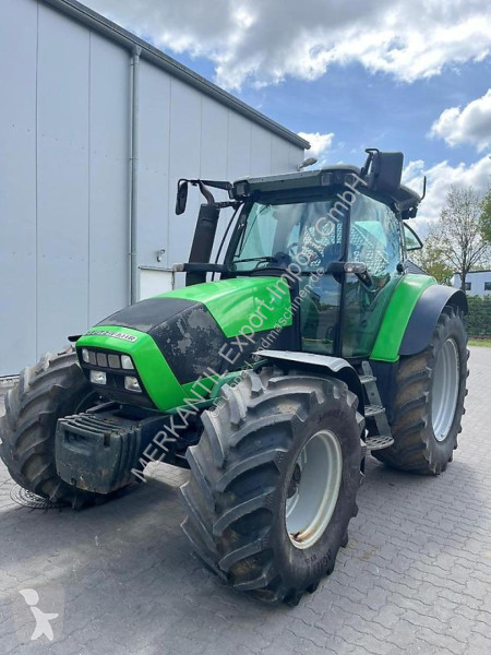 Tracteur agricole Deutz-Fahr
