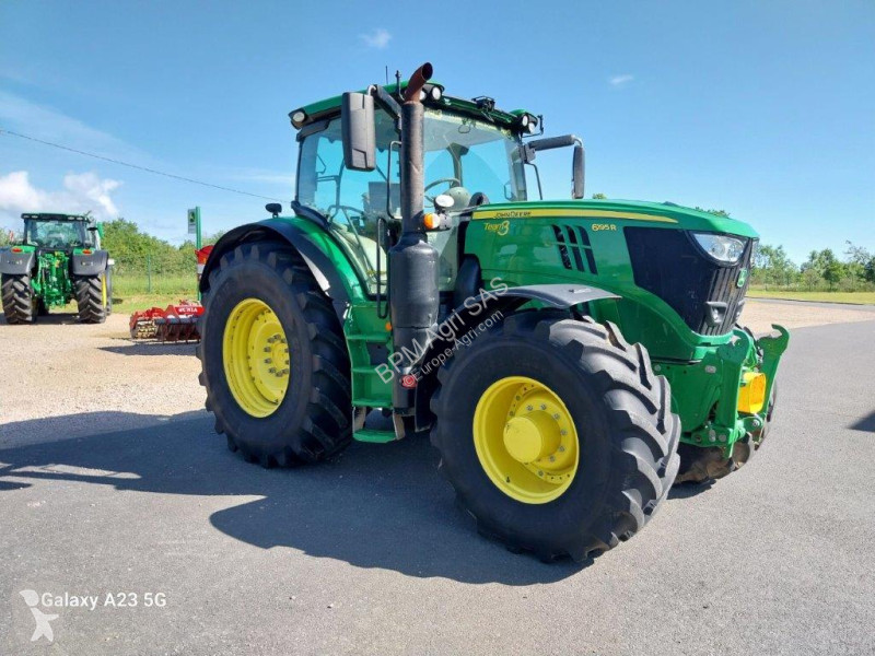 جرار زراعي John Deere