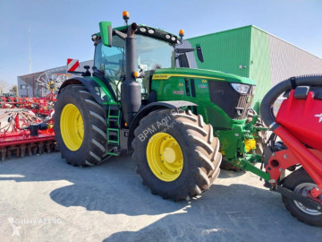 Tracteur agricole John Deere
