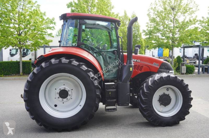 Tractor Case IH Luxxum 100 Agricultural tractor...