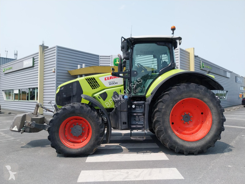 Tracteur agricole Claas