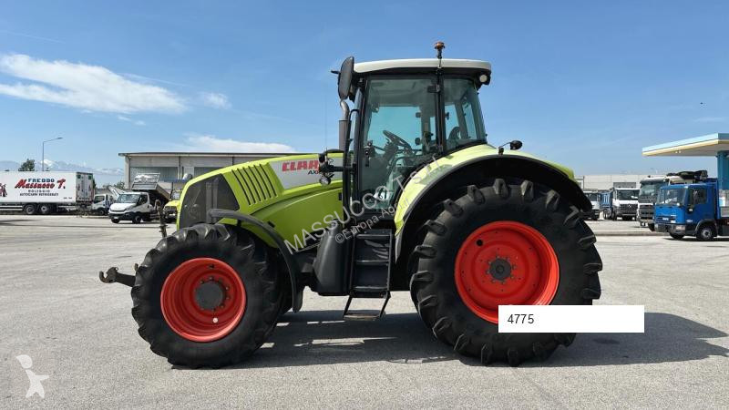 Tractor agrícola Claas AXION 810