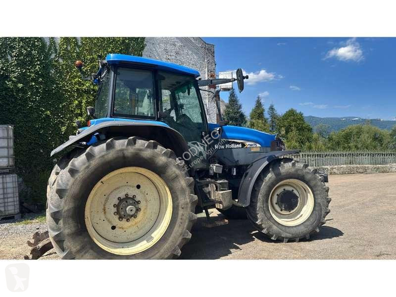 Tracteur agricole New Holland TM175