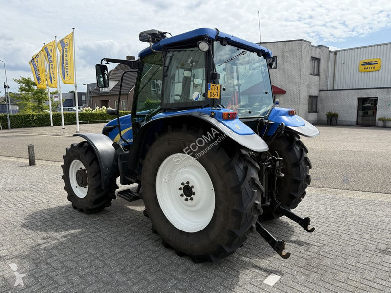 Tracteur agricole New Holland T5040 CAB + GPS