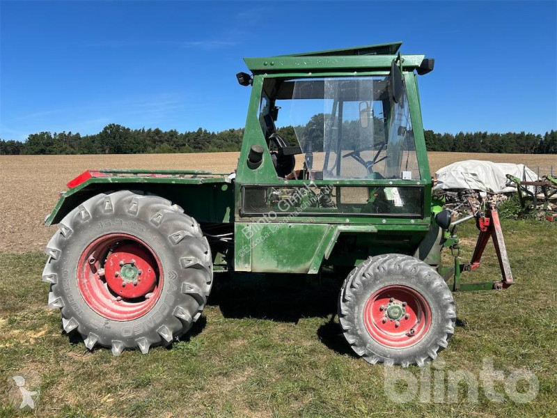 جرار زراعي Deutz  Intrac 2002A