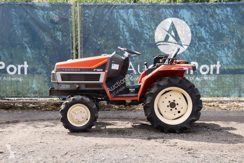 Tractor Yanmar F165D