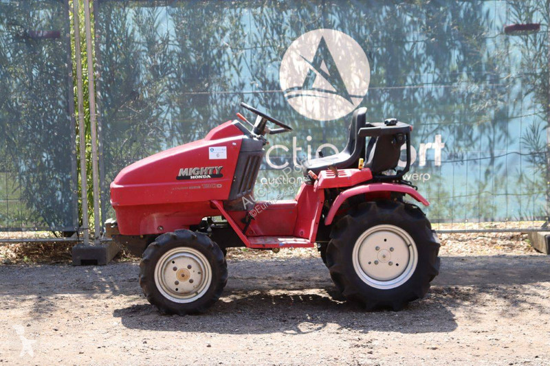 Tracteur agricole Honda RT130D