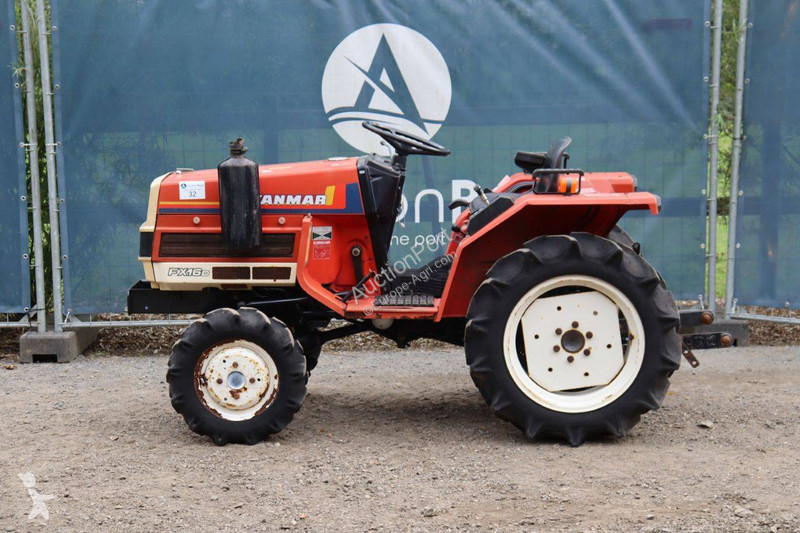 جرار زراعي Yanmar FX16D