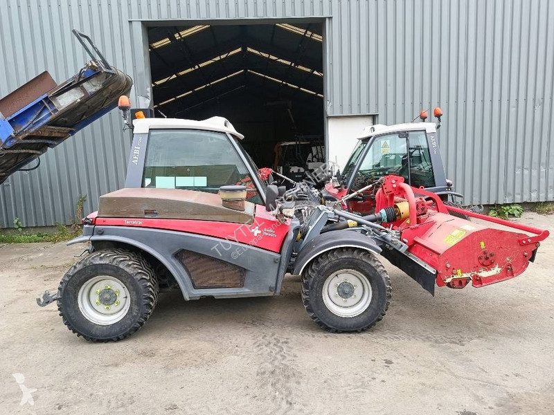 Tractor Aebi Schmidt TT280 aebi tt280 laag...