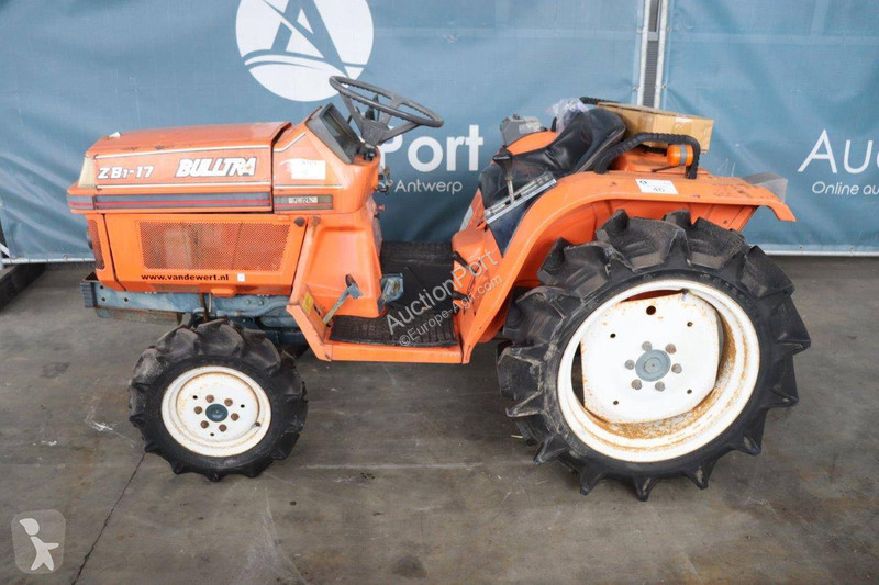 Tractor Kubota BULLTRA ZB1-17
