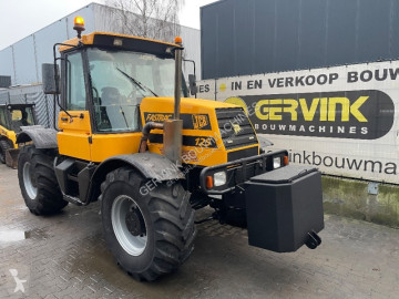 Tractor JCB