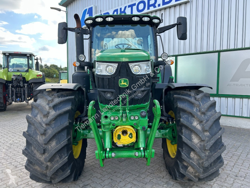 Tractor John Deere 145