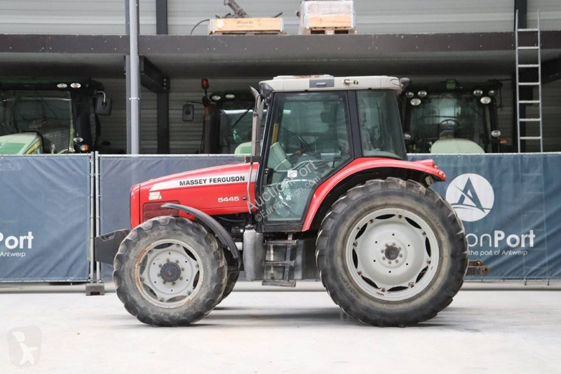 Tracteur agricole Massey Ferguson MF5445/4WD
