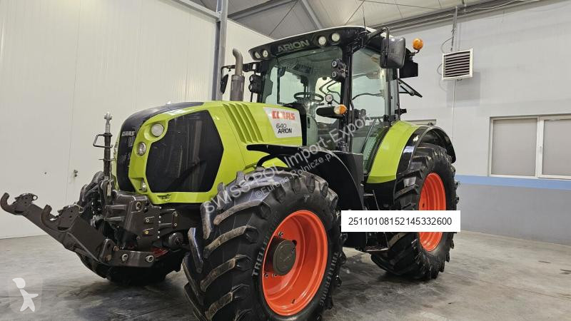 Claas Arion 640 tractor