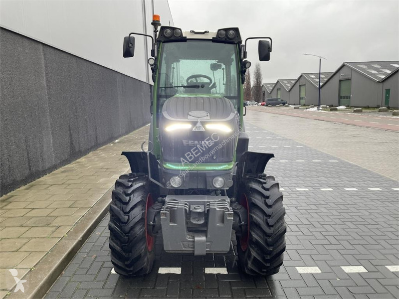 Lantbrukstraktor Fendt 209F Profi Setting2 Gen3
