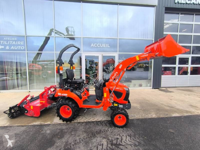 Kubota BX 231 + Chargeur Kubota et Enfouisseur...