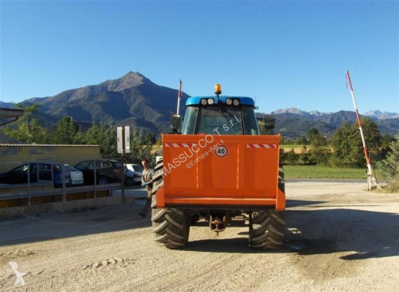 Lantbrukstraktor Landini LEGEND 135