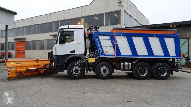 Lantbrukstraktor Mercedes Arocs - 4148