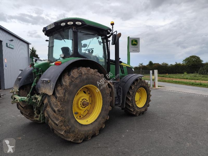 Tracteur agricole John Deere 7210R