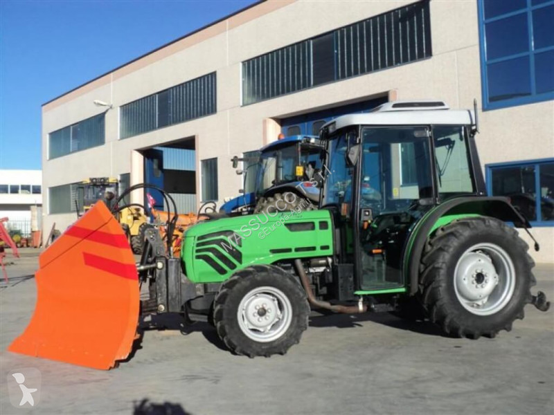 Traktor Deutz 90F CON VOMERO GARNERO VU240
