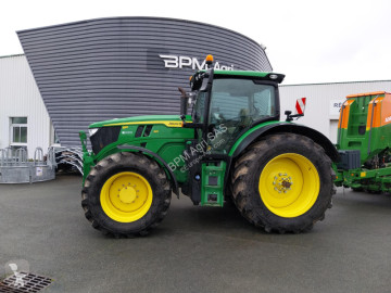 Tracteur agricole John Deere