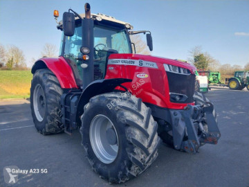 Lantbrukstraktor Massey Ferguson
