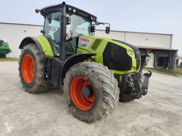 Tractor Claas