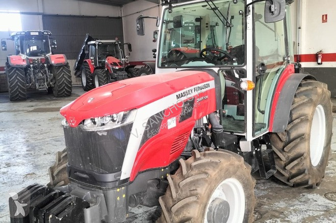 Landbrugstraktor Massey Ferguson 3WF.105