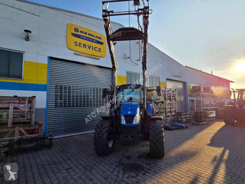 Lantbrukstraktor New Holland  T 5.100...