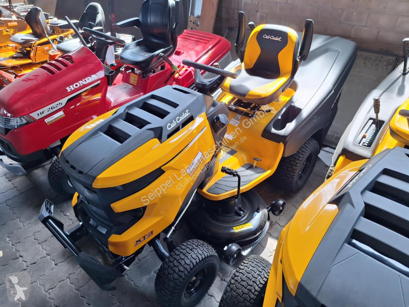 Landbrugstraktor   CUB CADET XT3 QR106...