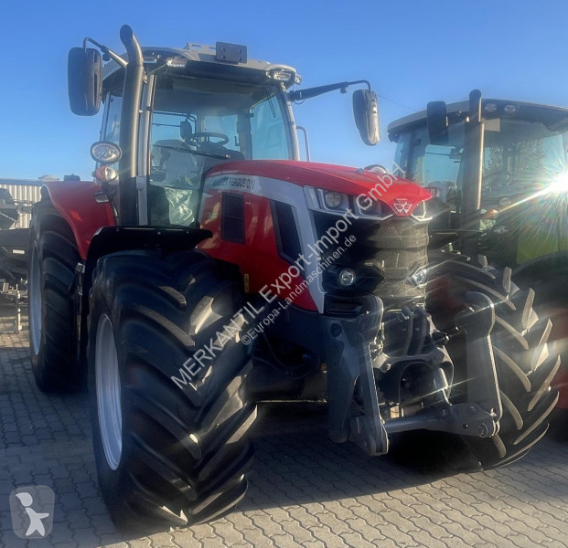 Landbrugstraktor Massey Ferguson  7S.210