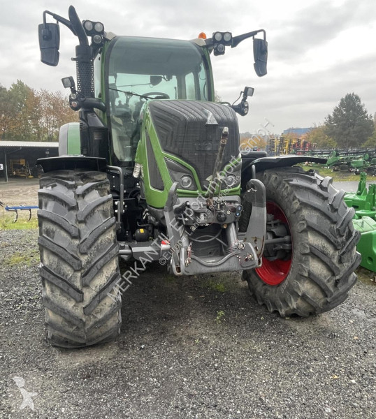 Landbrugstraktor Fendt  824 Power Plus
