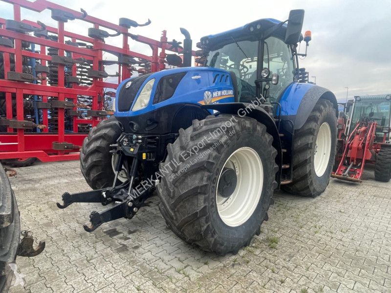 New Holland  T 7.315 tractor