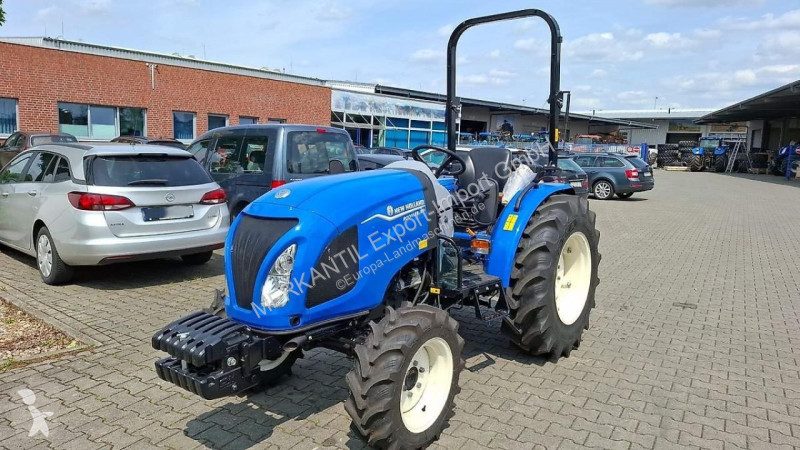 Landbrugstraktor New Holland  Boomer 35 Hydrostat