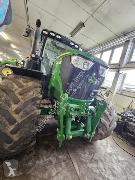Landbrugstraktor John Deere 6215 R