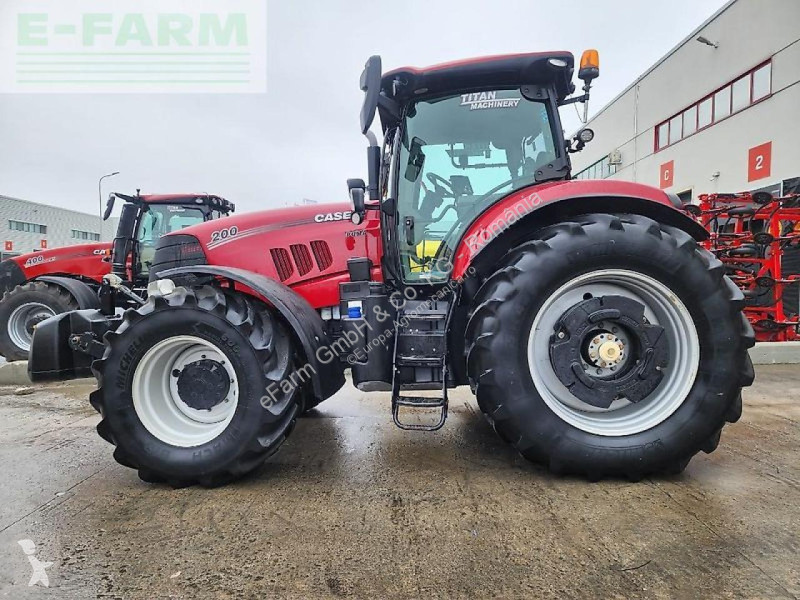 Case  puma 200 tractor