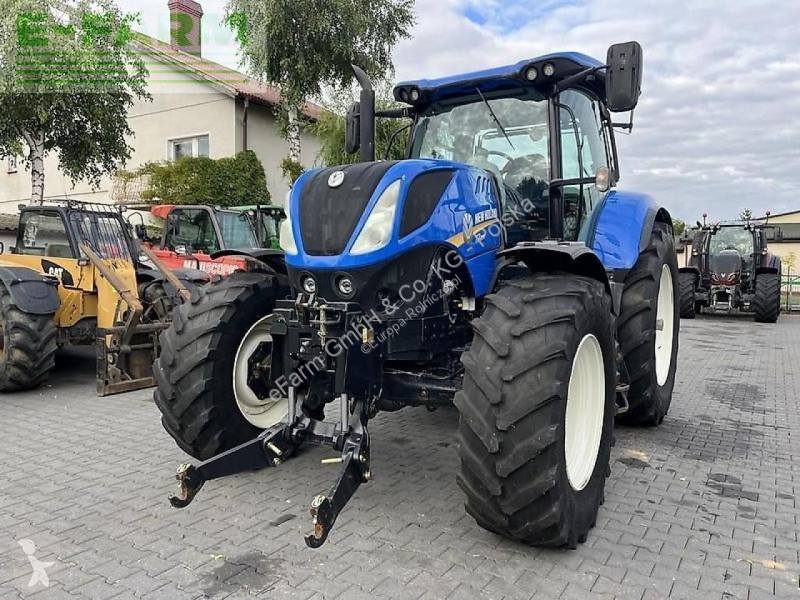 Traktor New Holland  t7.230 power command